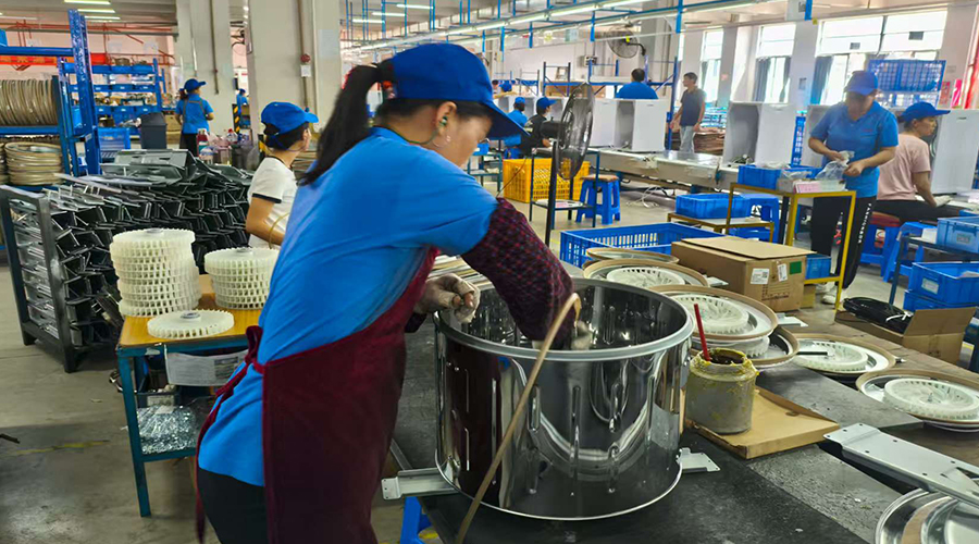 烘干機發(fā)出異響？別慌，我們來幫您