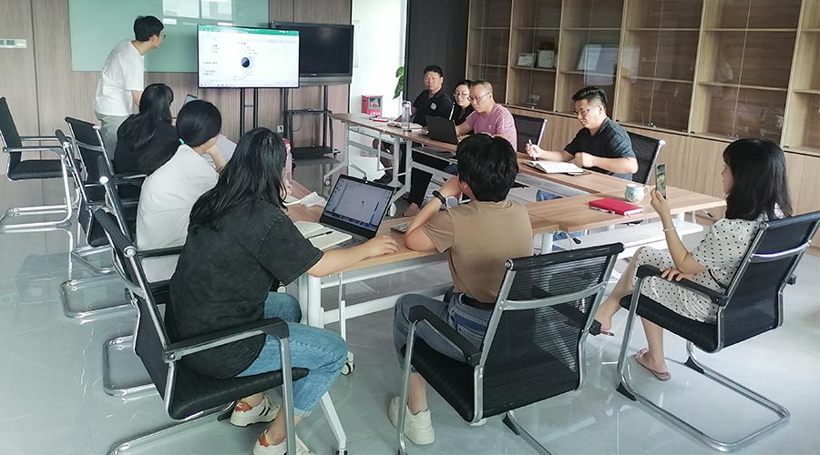 勤練“內(nèi)功”！金環(huán)電器銷售部門開展產(chǎn)品知識(shí)培訓(xùn)