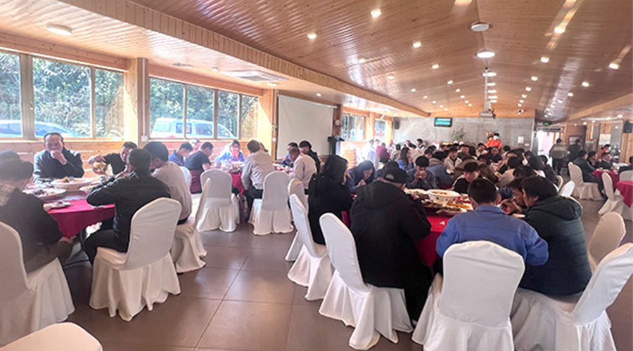 金環(huán)電器開工宴！吃飽喝足加油干迎戰(zhàn)2023！