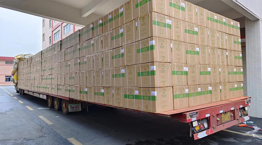 場(chǎng)面壯觀！國(guó)內(nèi)某知名品牌客戶2000臺(tái)波輪洗衣機(jī)高效裝柜完畢