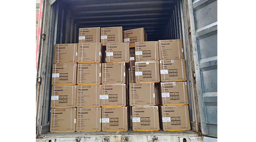 滿滿的貨物！國(guó)內(nèi)知名品牌客戶(hù)全自動(dòng)滾筒洗衣機(jī)裝柜發(fā)貨