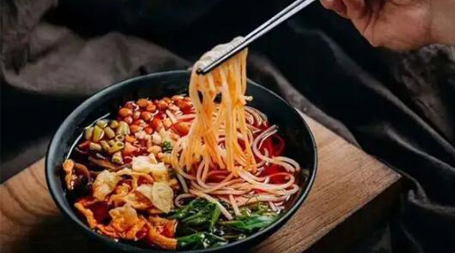 吃螺螄粉衣服上有味道如何快速解決！滾筒衣服烘干機(jī)有辦法