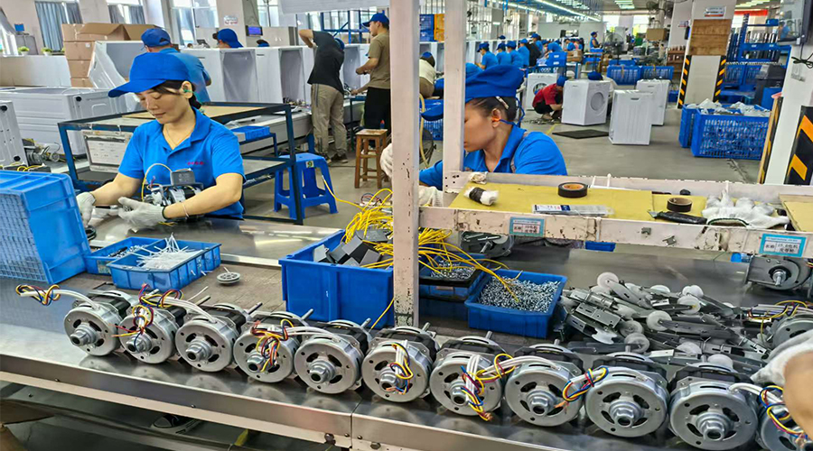 選擇靈活定制的合作伙伴，而非僅僅是制造商