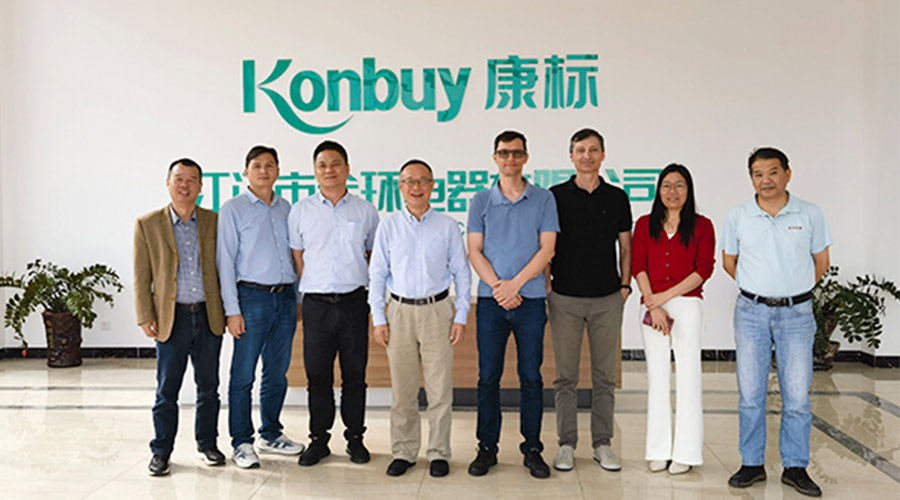 新項(xiàng)目對(duì)接！客戶伊萊克斯親臨金環(huán)電器參觀指導(dǎo)